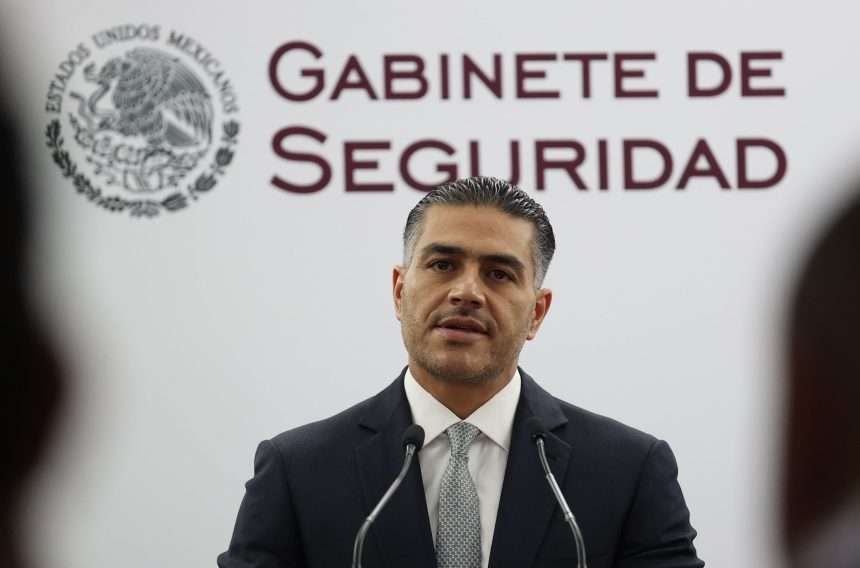 HARFUCH-SE-BAJA-DE-LA-CARRERA-4-860x568-1