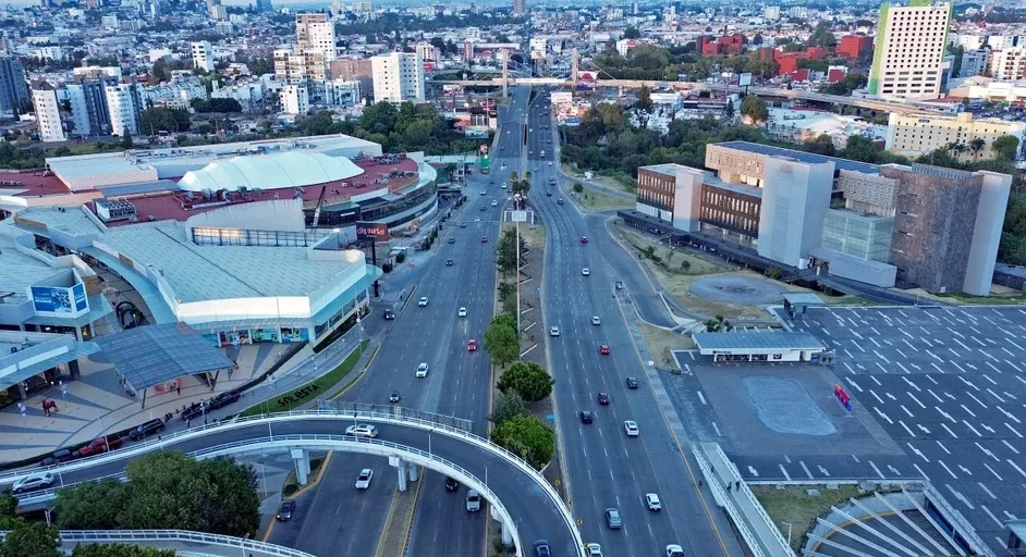 via-atlixcayotl-puebla-autopista-bulevar via-atlixcayotl-puebla-autopista-bulevar